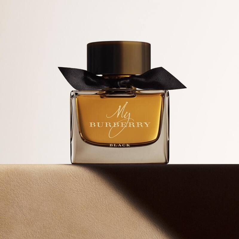 Perfume MY BURBERRY BLACK - Spray 3 Oz (Nova Embalagem) - Perfume